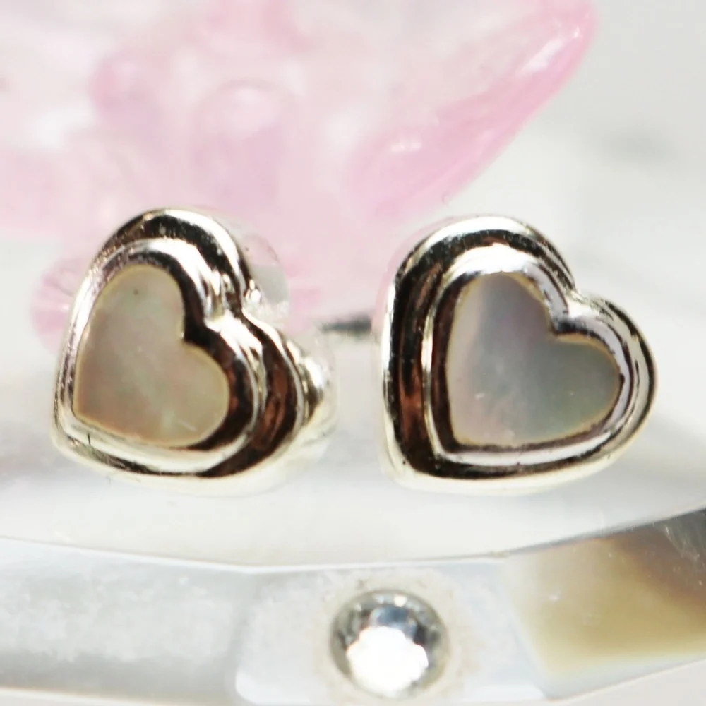 💝 Mother of Pearl Sterling Silver Heart Studs 💞
